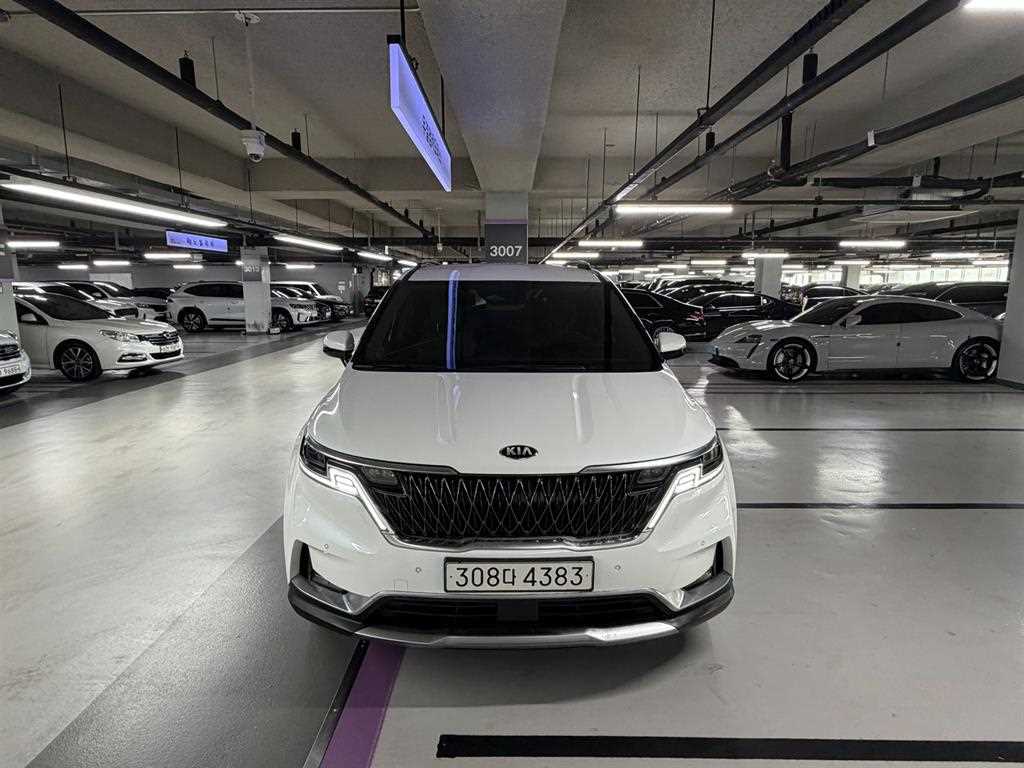 KIA Carnival 2021 Blanco - Importación desde Corea - HF Imports Iquique - Foto 1