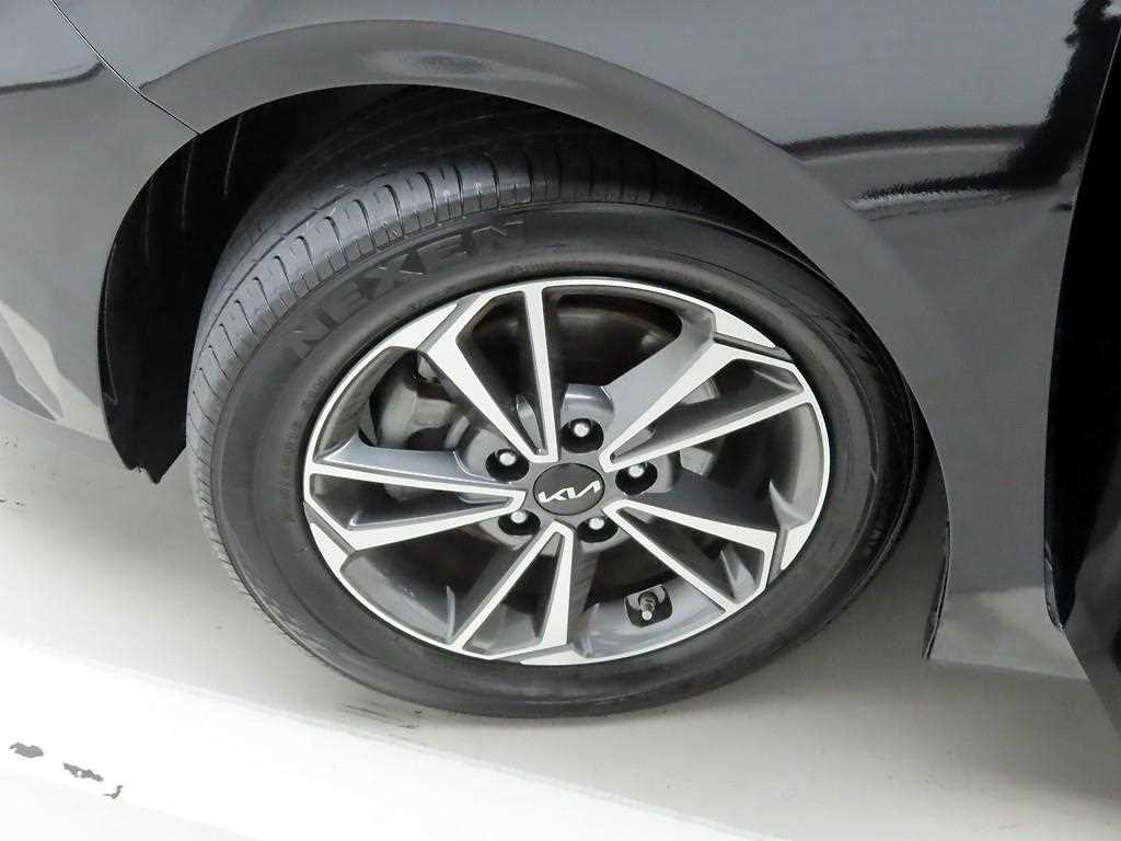 KIA K3 2022 Negro - Importación desde Corea - HF Imports Iquique - Foto 19