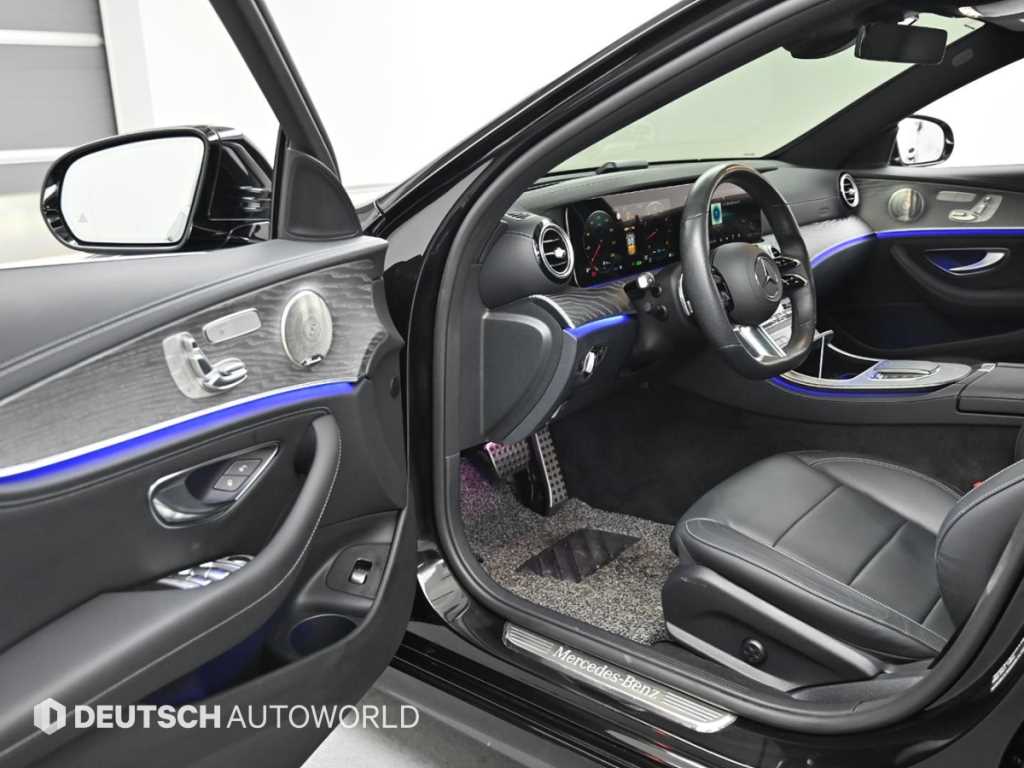 Mercedes Benz E class - Vista 11