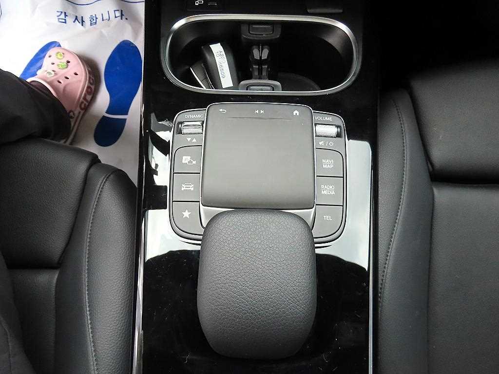 Mercedes Benz A Class - Vista 12