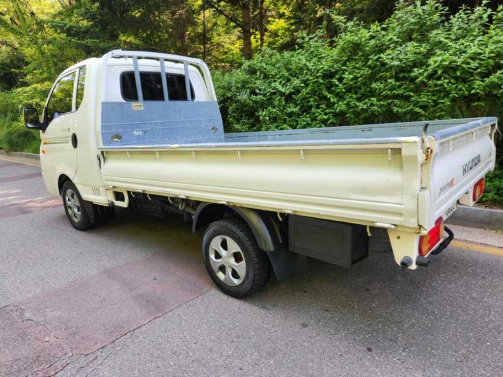 Small Truck Cargo (small) - Vista 4