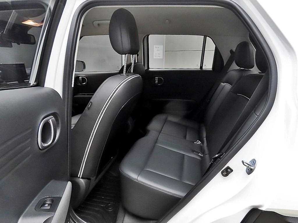 HYUNDAI Casper - Vista 6
