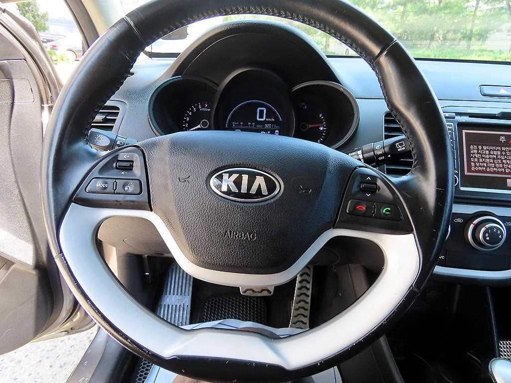 KIA Morning - Vista 8