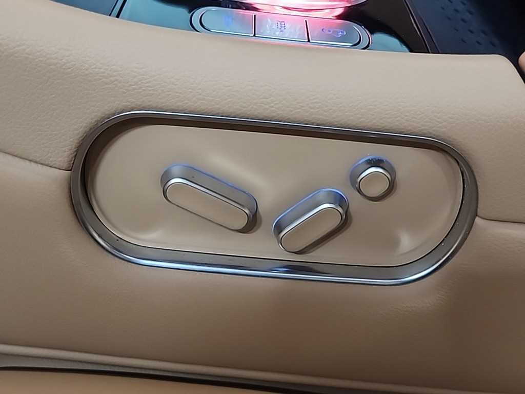 Genesis G90 2023 Negro - Importación desde Corea - HF Imports Iquique - Foto 15