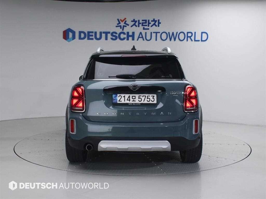 Mini Countryman - Vista 4