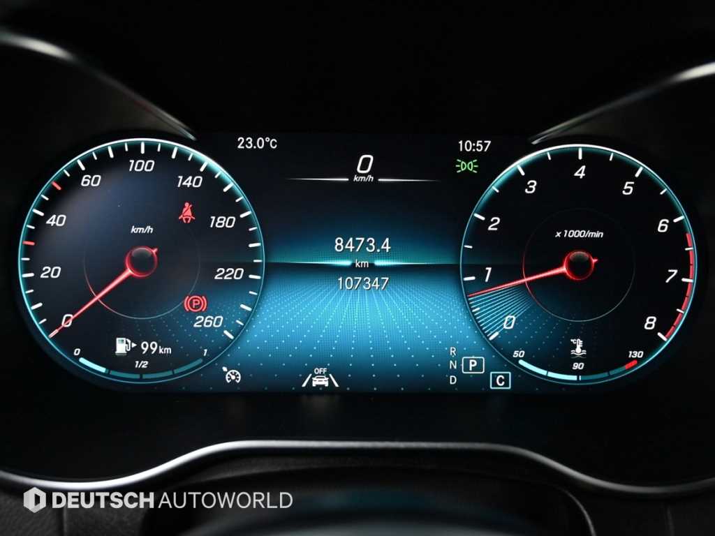 Mercedes Benz GLC Class - Vista 8