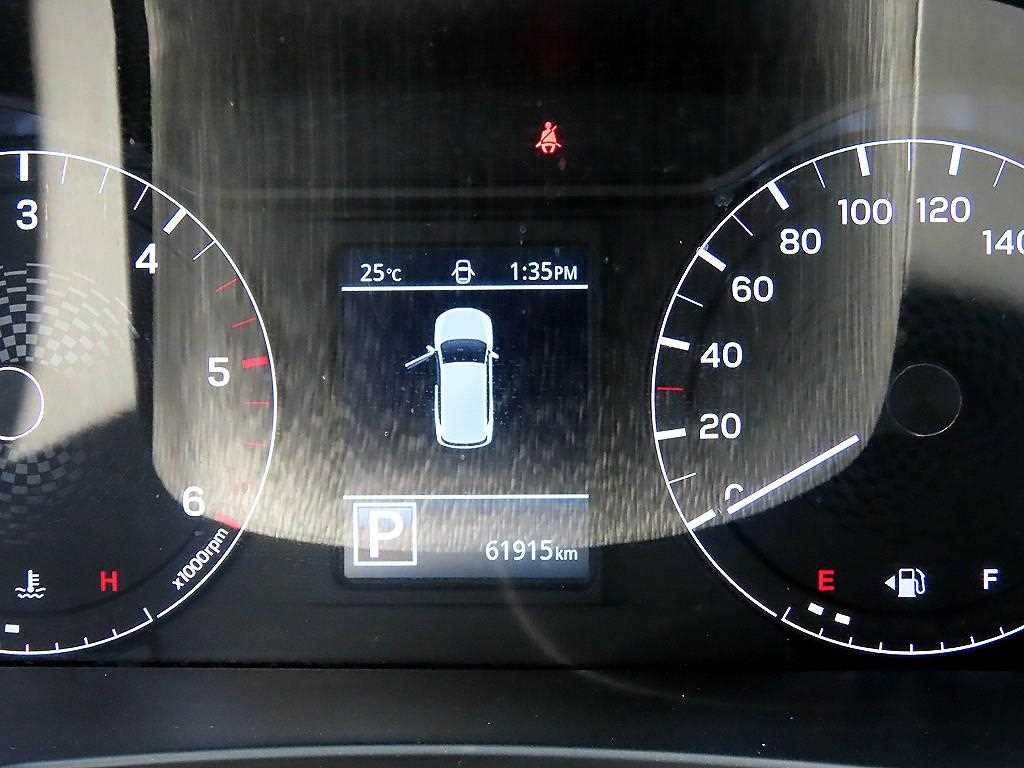 Ssangyong Rexton - Vista 9