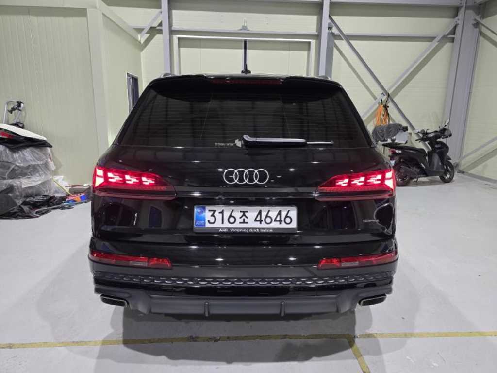 Audi Q7 - Vista 4