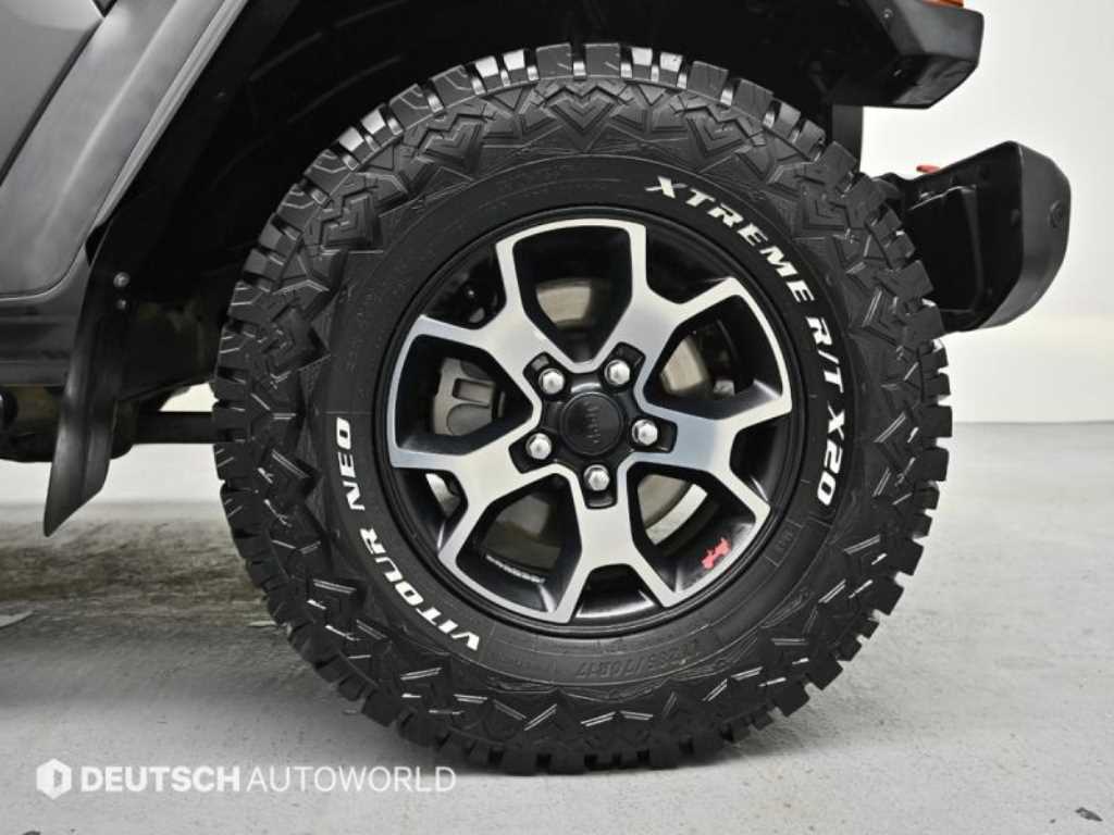 Jeep Wrangler - Vista 5
