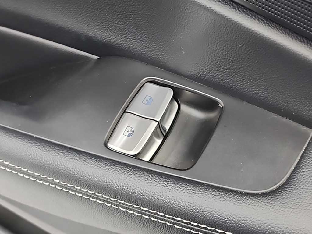 Genesis G90 2020 Negro - Importación desde Corea - HF Imports Iquique - Foto 16