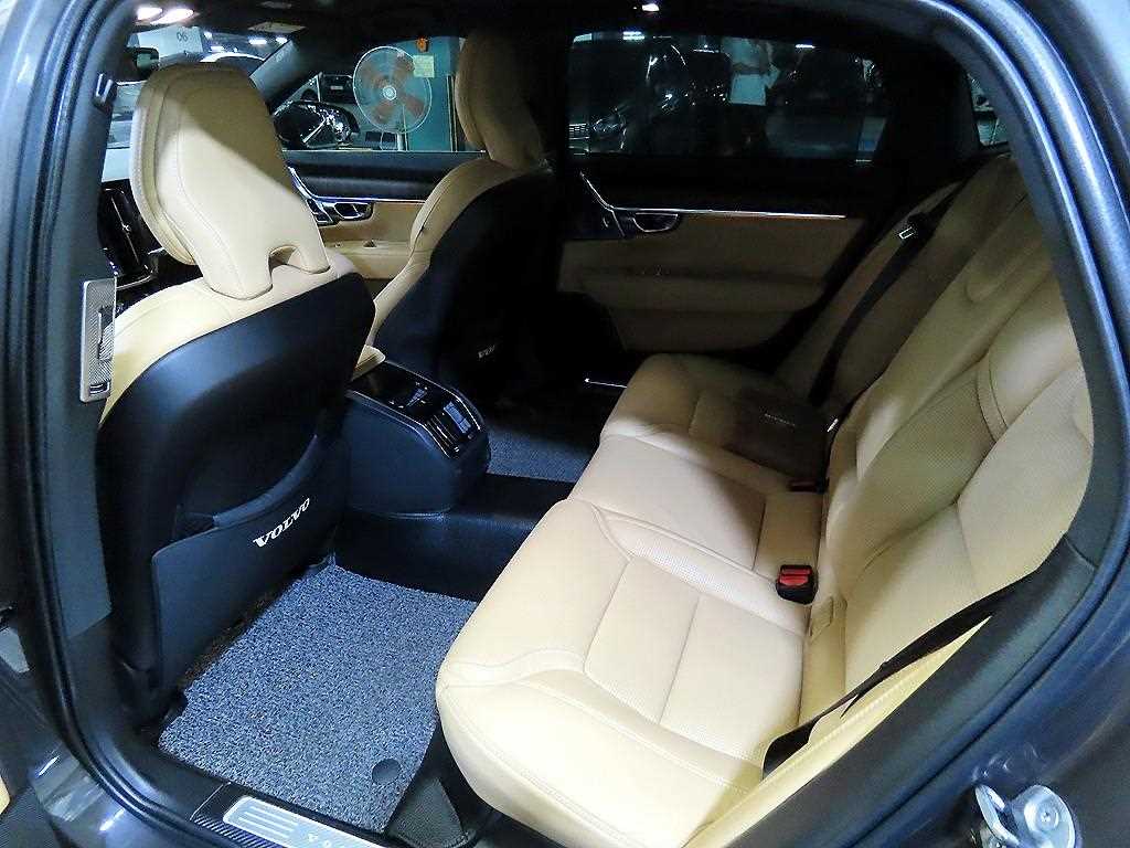 Volvo S90 - Vista 7