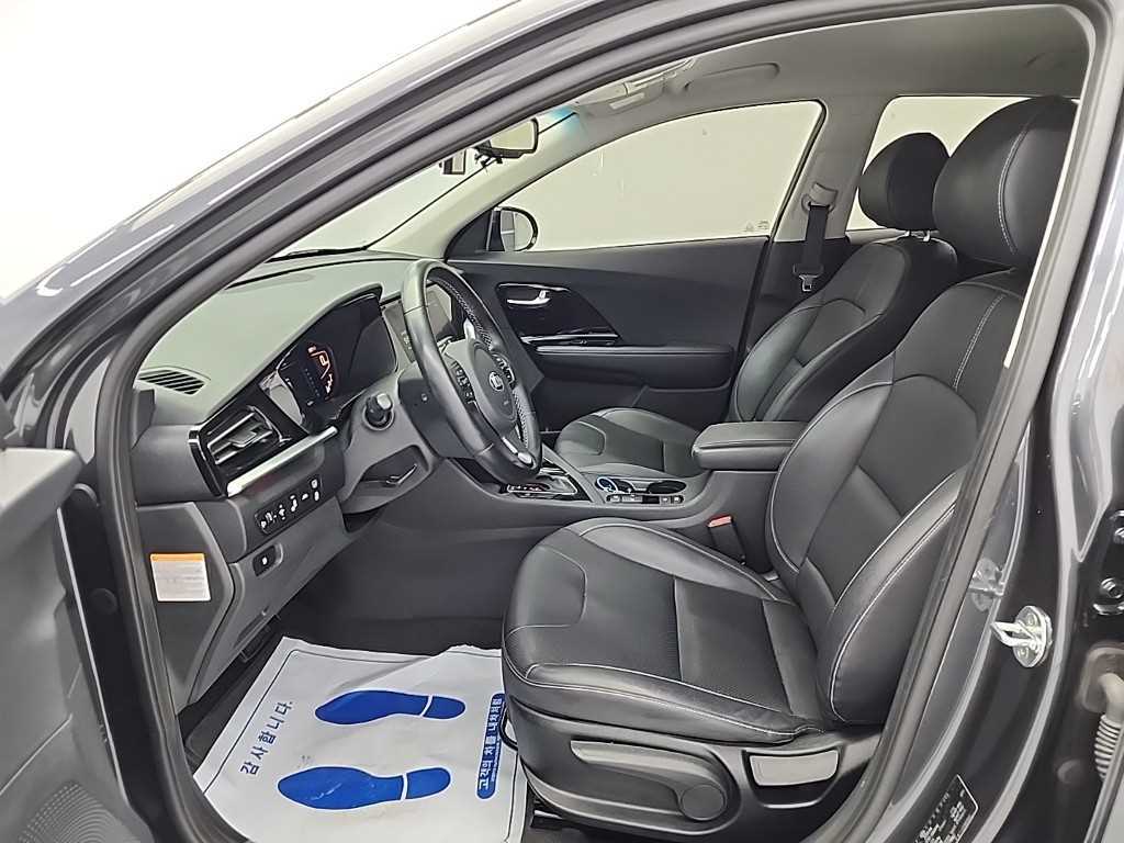 KIA Niro - Vista 11