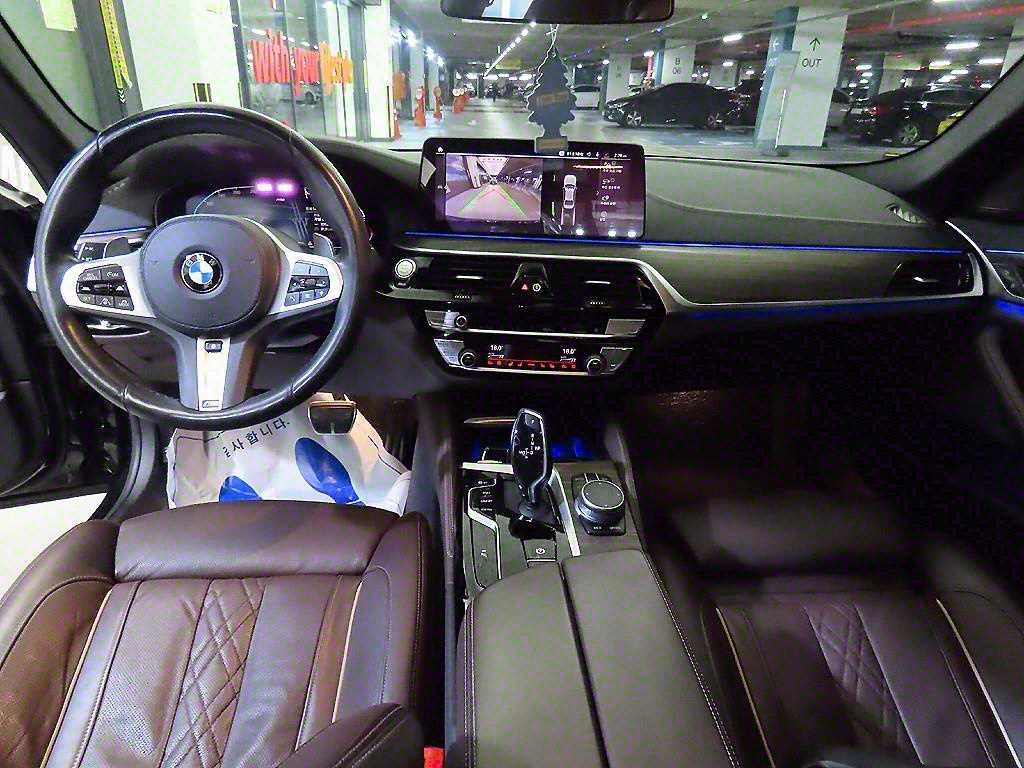 BMW 5 Series - Vista 10