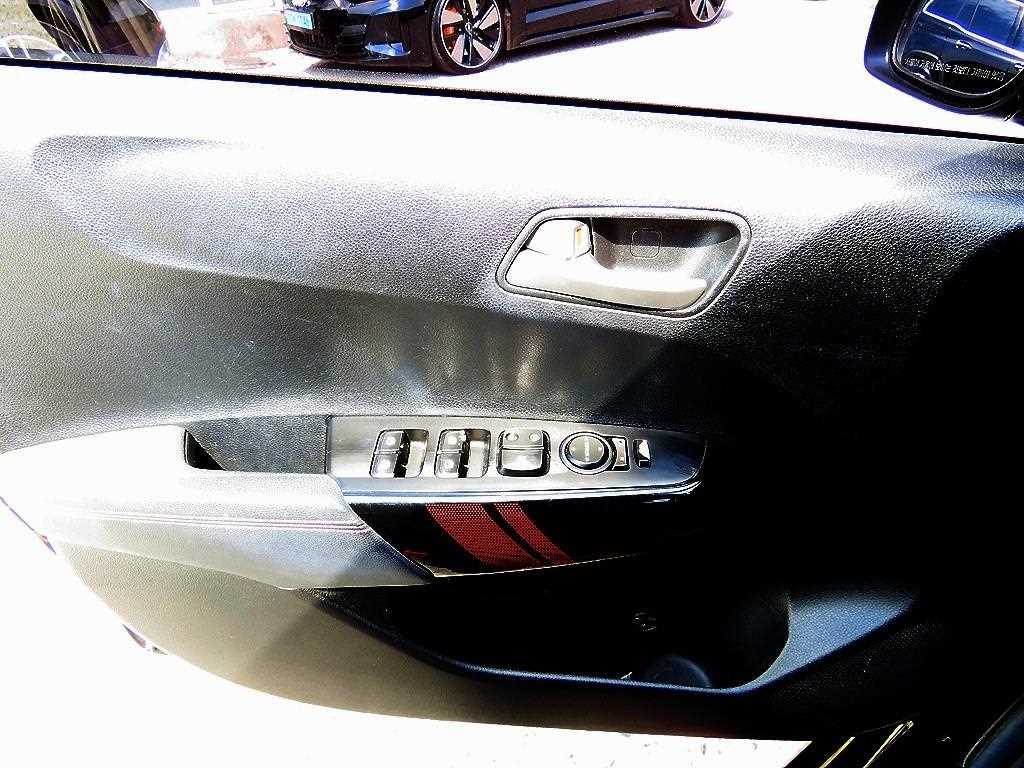 KIA Morning - Vista 11
