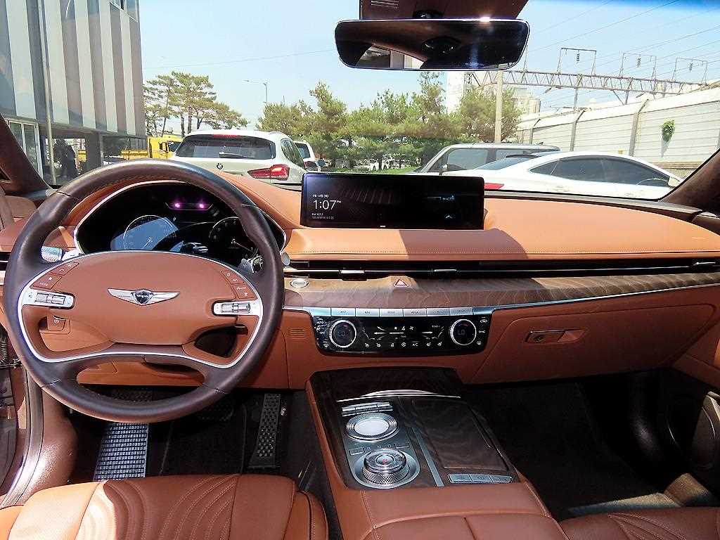 Genesis G80 - Vista 7