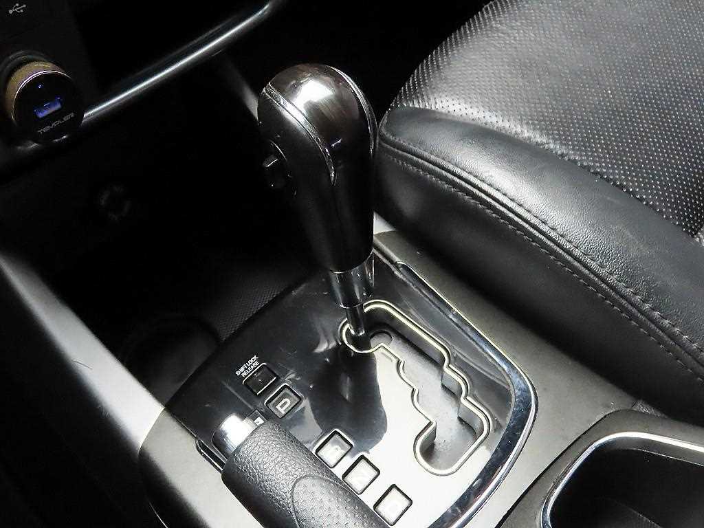 Ssangyong Korando - Vista 10
