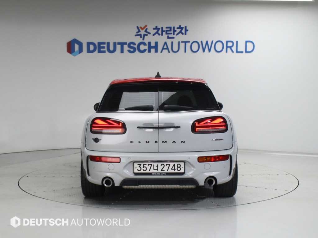 Mini Clubman - Vista 4