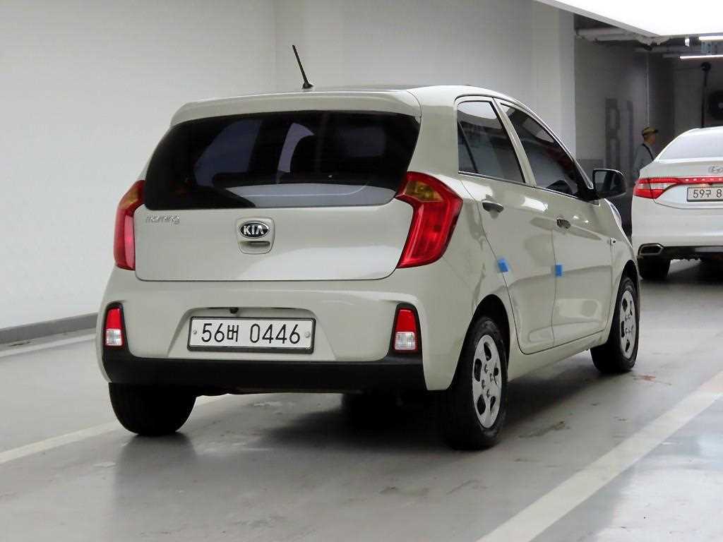 KIA Morning - Vista 4