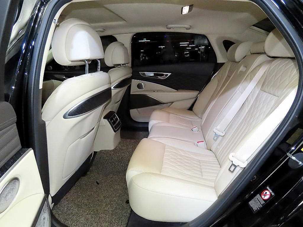 KIA K9 - Vista 7