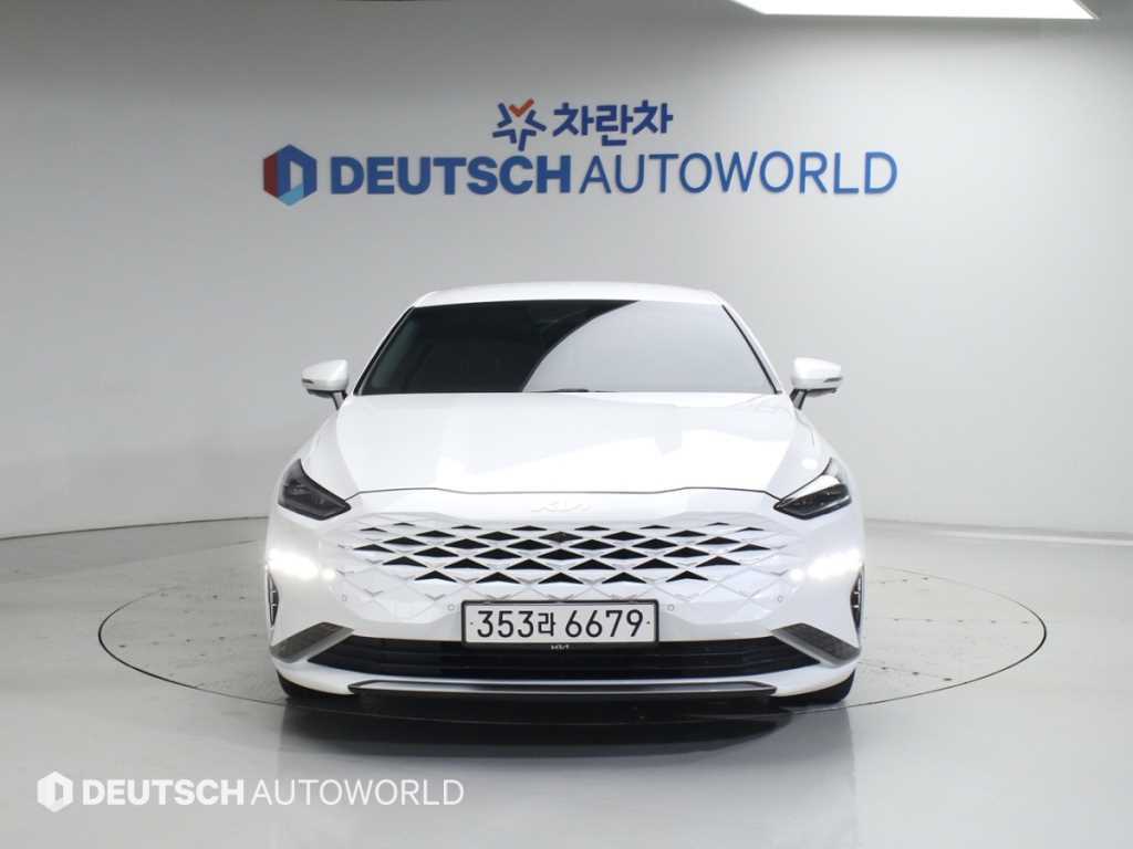 KIA K8 - Vista 3