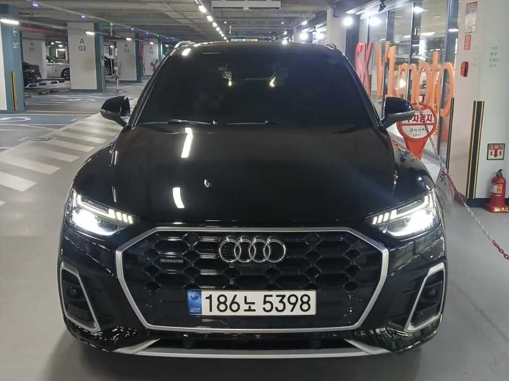 Audi Q5 2021 Negro - Importación desde Corea - HF Imports Iquique - Foto 1