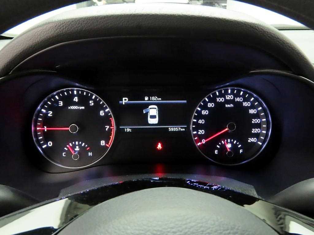 KIA K3 - Vista 5