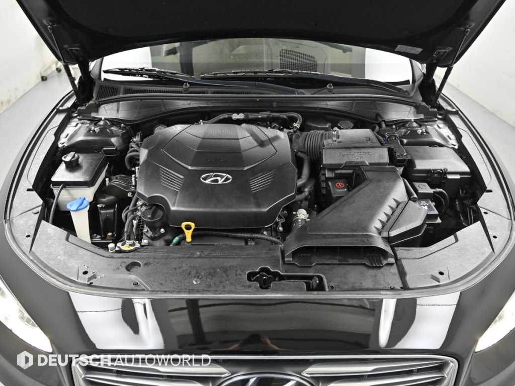 HYUNDAI Grandeur - Vista 6