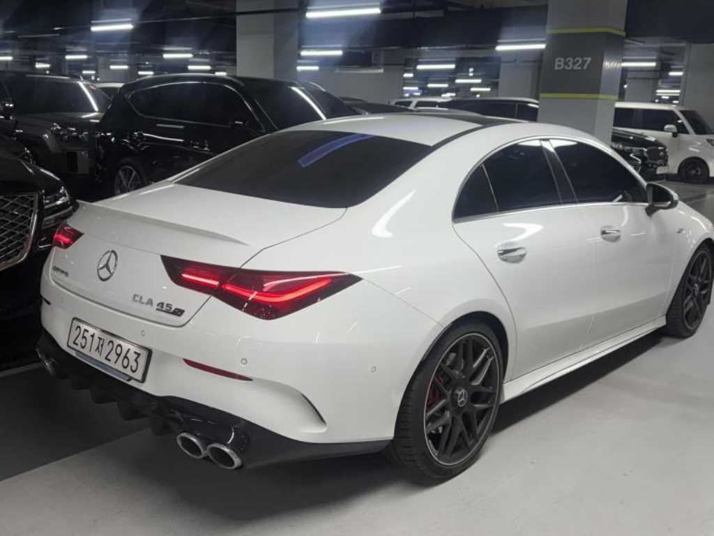 Mercedes Benz CLA Class - Vista 3