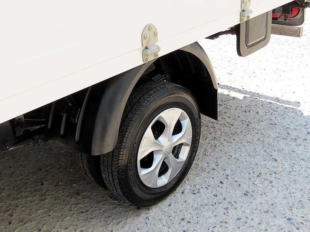 Small Truck Top_Wingbody 2025 Blanco - Importación desde Corea - HF Imports Iquique - Foto 20