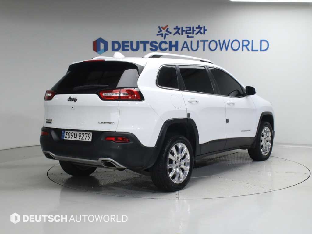 Jeep Cherokee - Vista 2