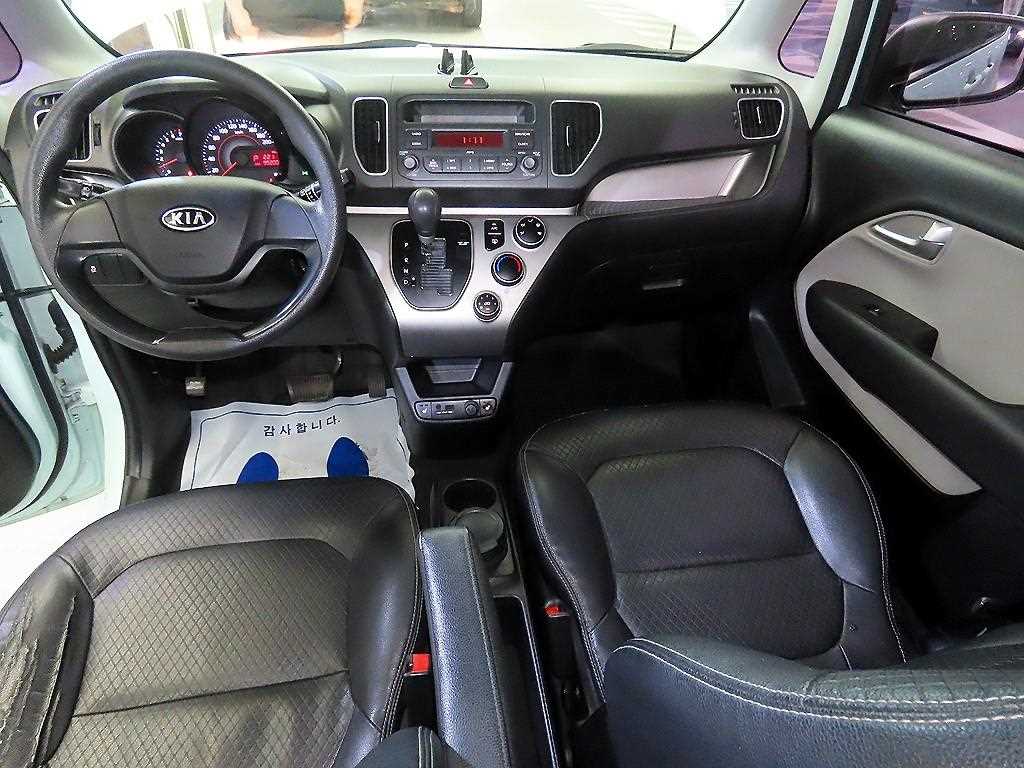 KIA Ray - Vista 10