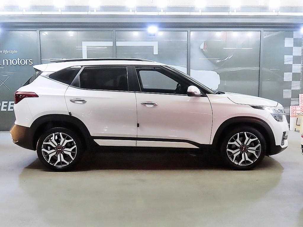 KIA Seltos - Vista 3