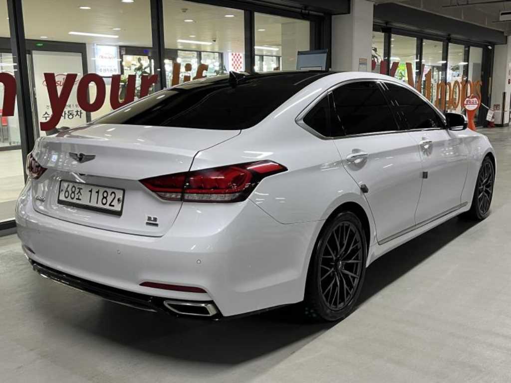 Genesis G80 - Vista 4