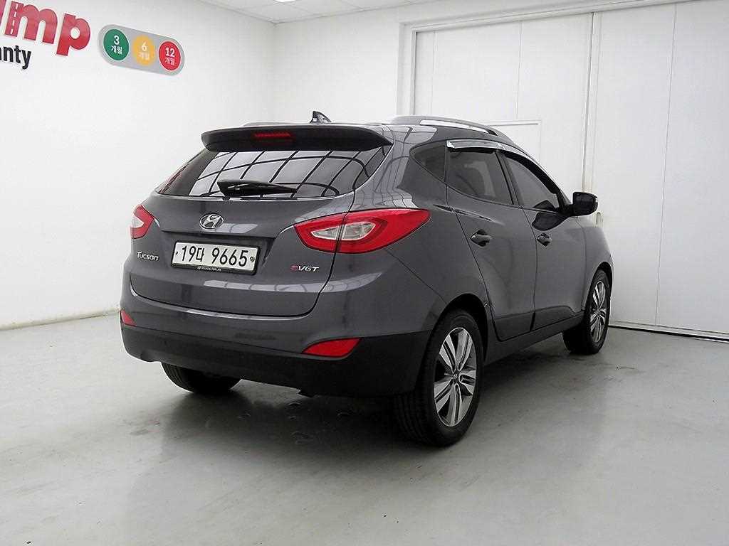 HYUNDAI Tucson - Vista 4