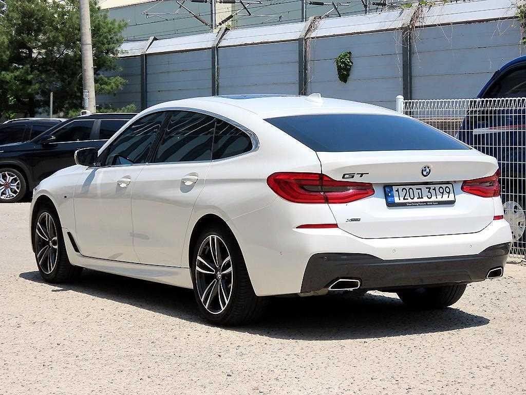BMW Gran Turismo - Vista 3
