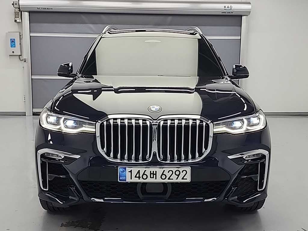 BMW X7 - Vista 2