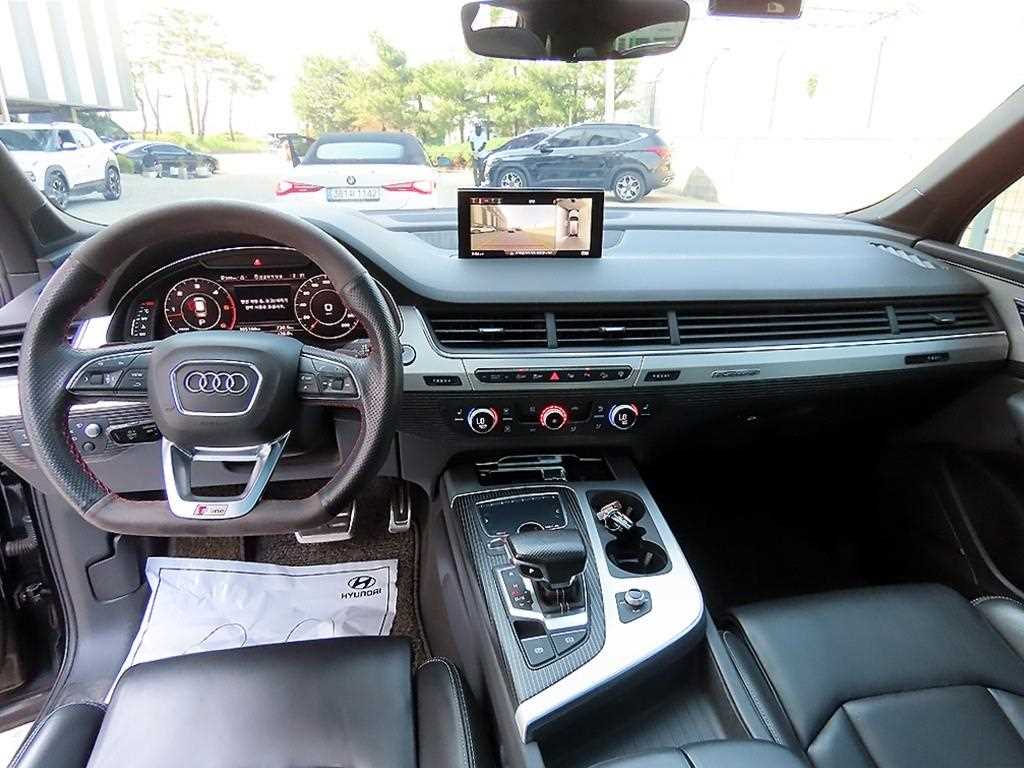 Audi Q7 - Vista 7