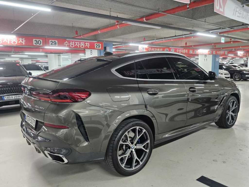 BMW X6 - Vista 4