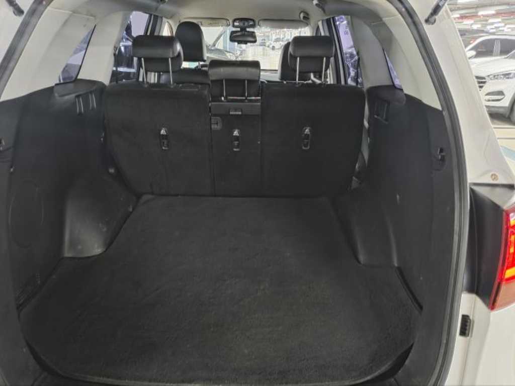 KIA Sorento - Vista 12