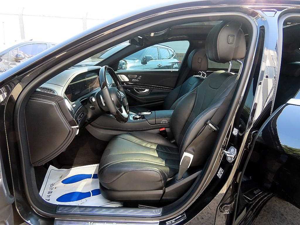 Mercedes Benz S Class - Vista 5