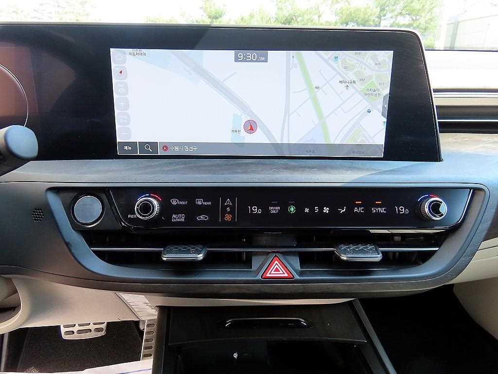 KIA K8 - Vista 12
