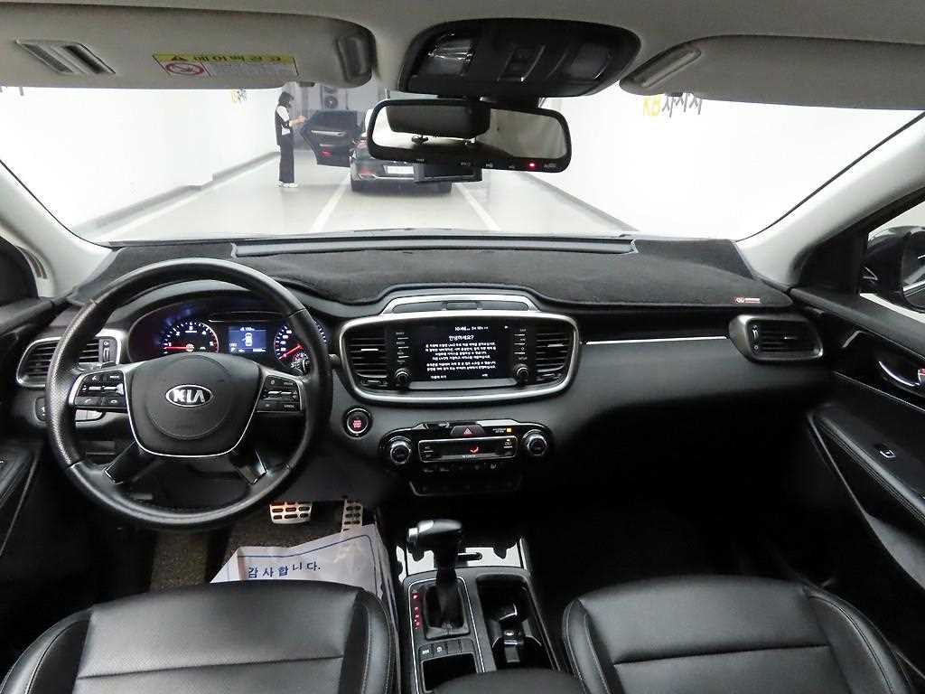 KIA Sorento - Vista 6