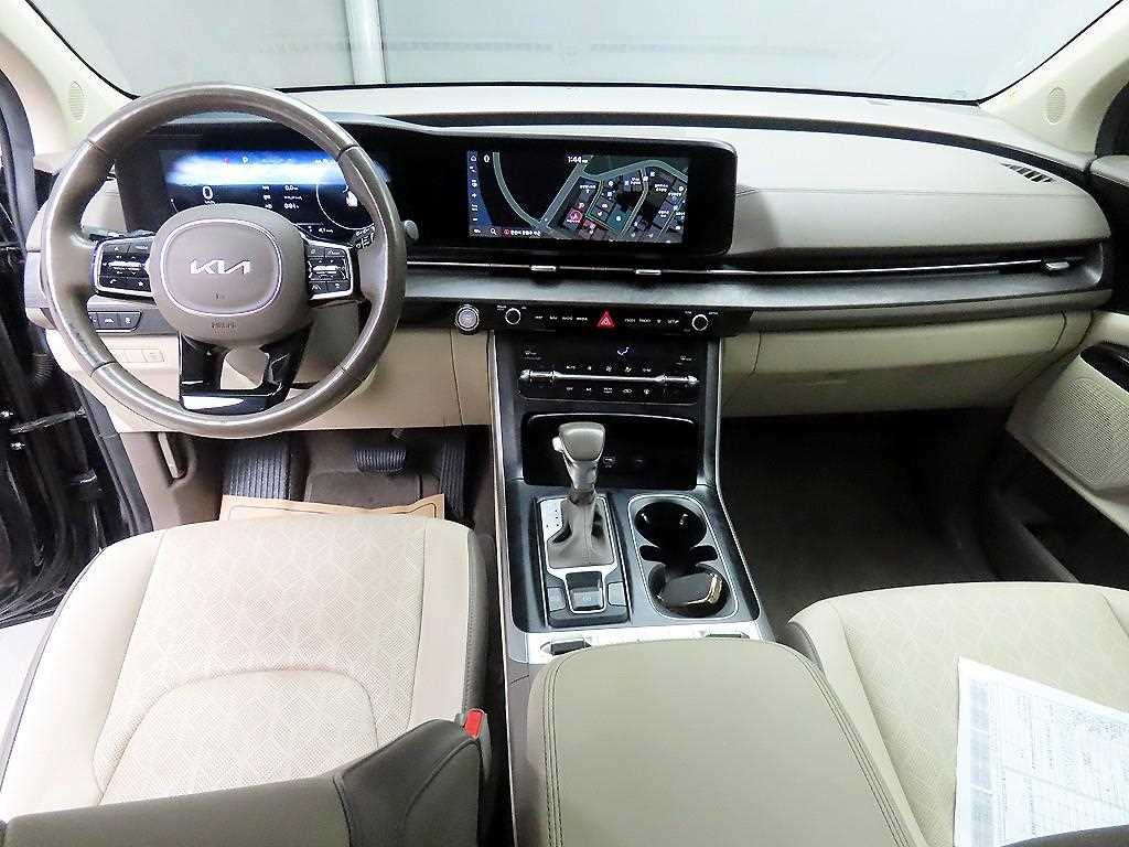 KIA Carnival - Vista 7