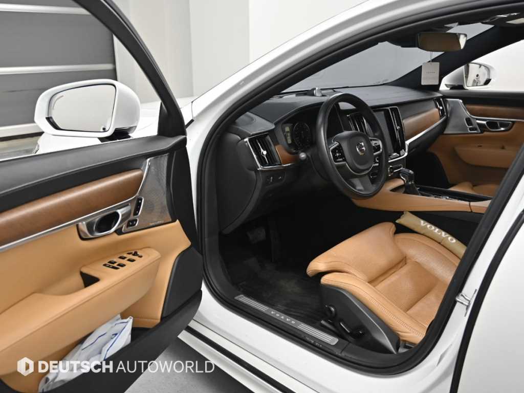 Volvo S90 - Vista 11