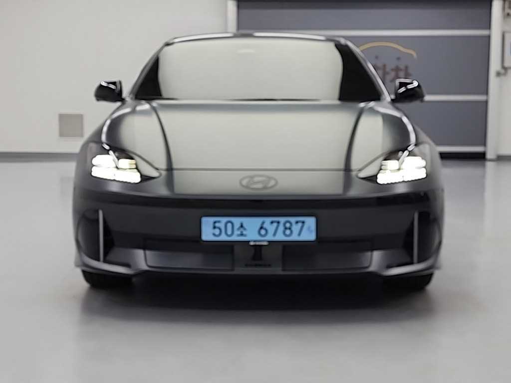 HYUNDAI Ioniq 6 - Vista 2