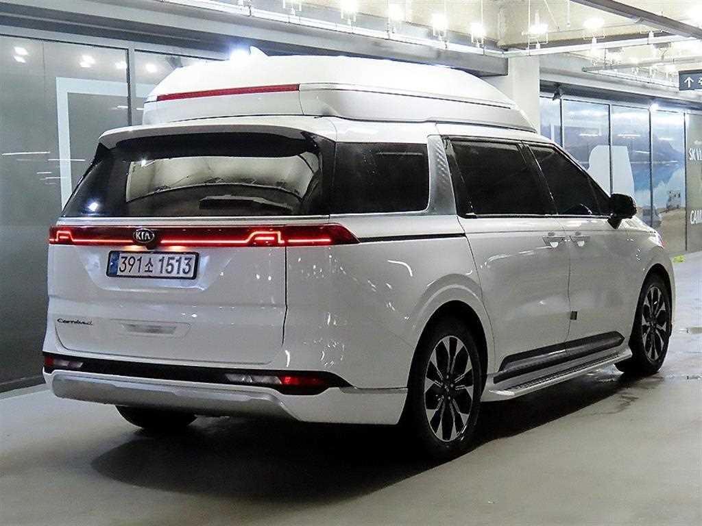 KIA Carnival - Vista 4