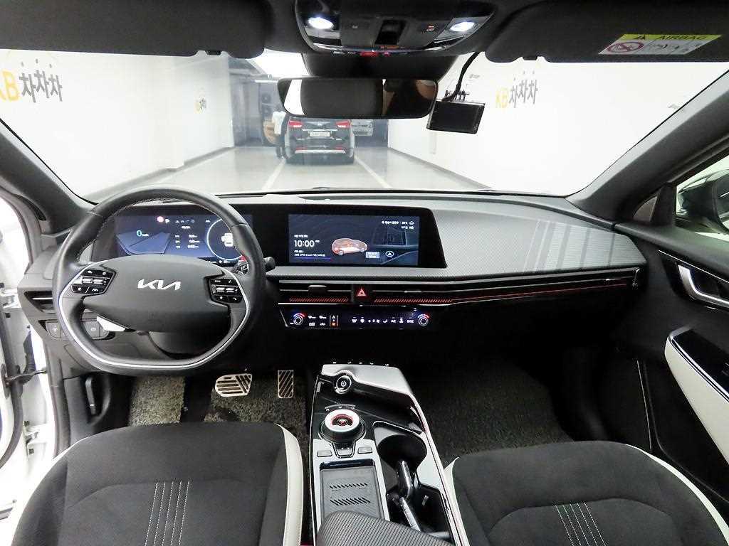 KIA EV6 - Vista 6