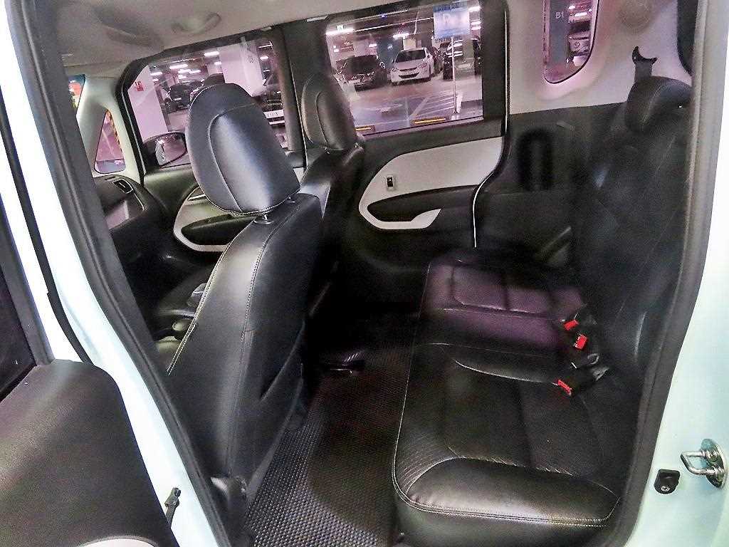 KIA Ray - Vista 7
