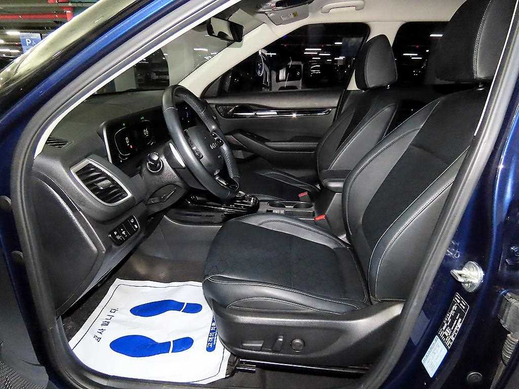 KIA Seltos - Vista 6