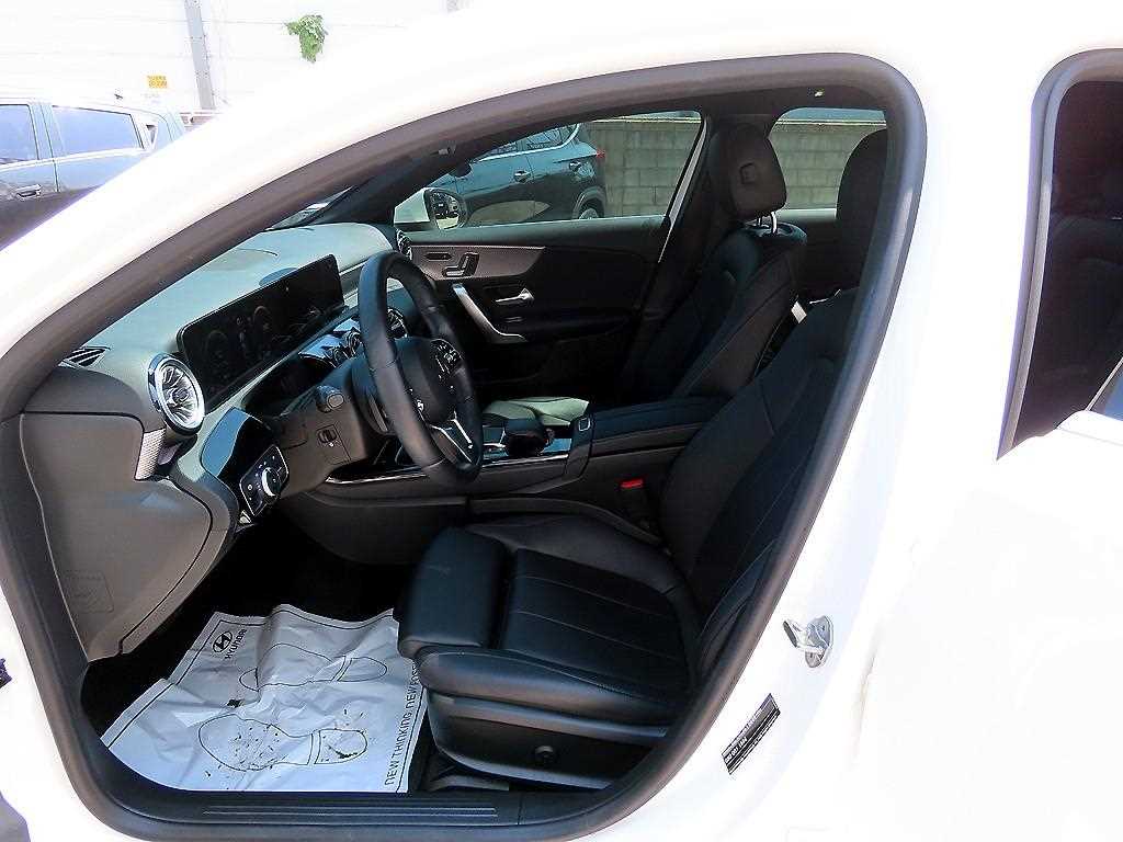 Mercedes Benz A Class - Vista 5